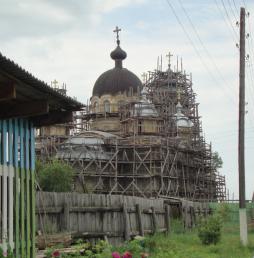 Свято-Никольский храм в селе Голуметь (реставрация).