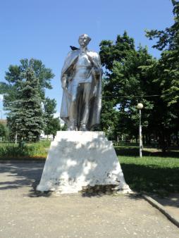 Памятник В. И. Чапаеву в городе Чебоксары