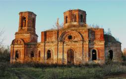 Церковь Троицы Живоначальной в селе Долгоруково