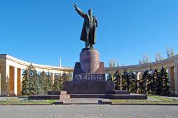 Памятник Ленину на площади Ленина в Волгограде. Октябрь 2013 г. Фото: А. Востриков.