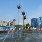 Город Волгодонск, фонтан у дворца Курчатова