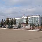 Здание администрации города Одинцово и центральная площадь. Март 2015 г. Фото: А. Востриков.